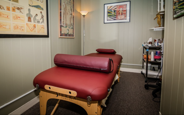 Massage room of Acupuncture In NYC office